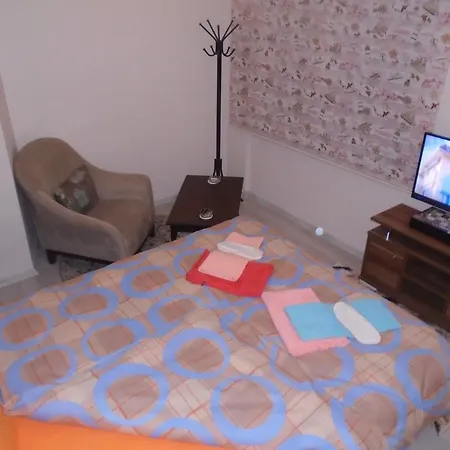 Aparthotel The *