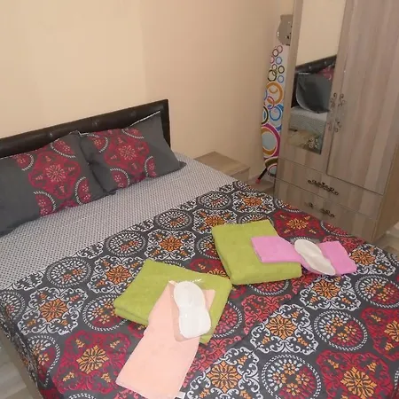 Apartahotel The *
